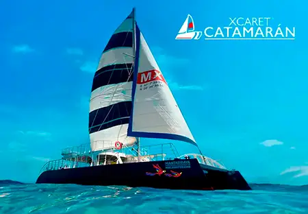 Tour Xcaret Catamarán Light