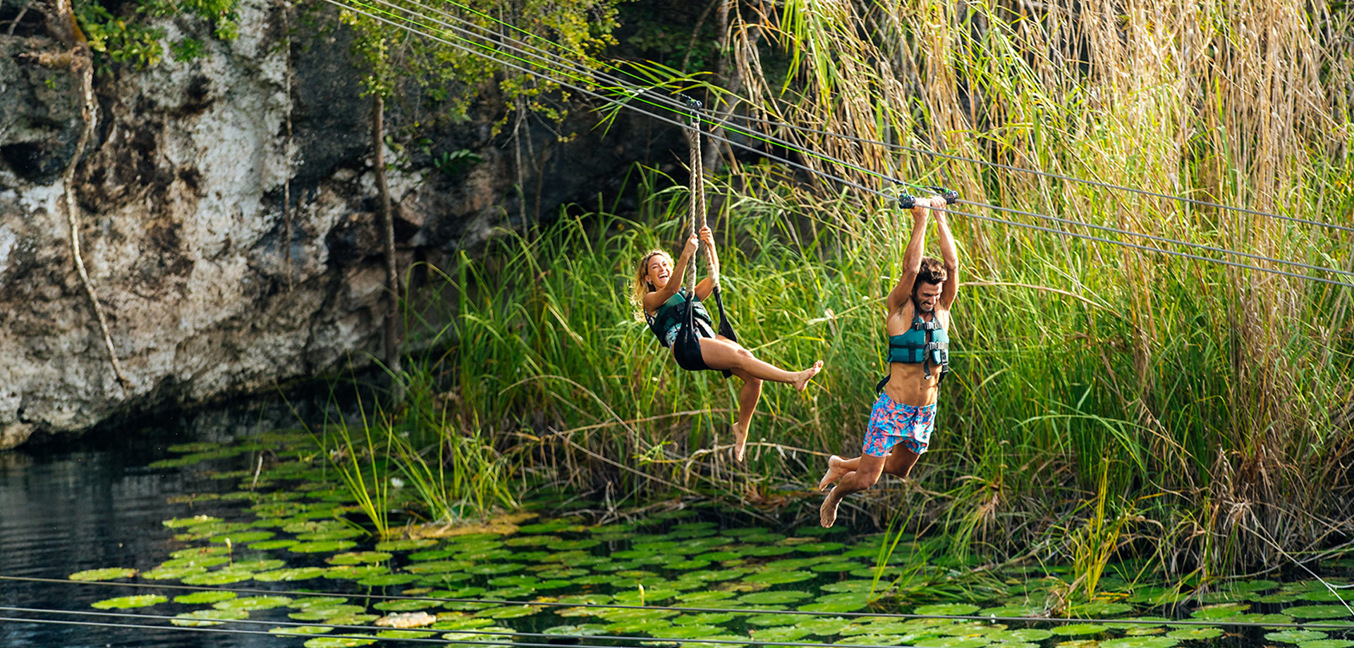 Nado en Cenotes | Paquete Xenotes y Xenses