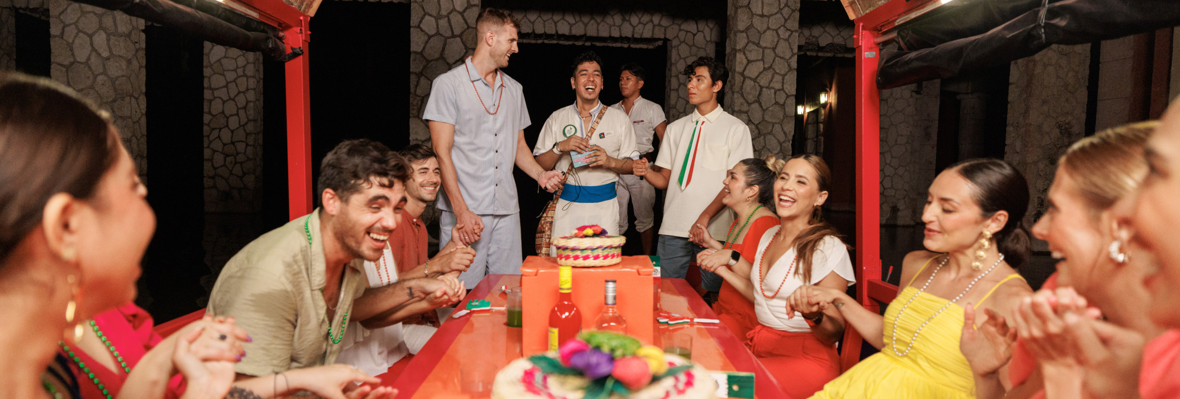 Festeja con nosotros